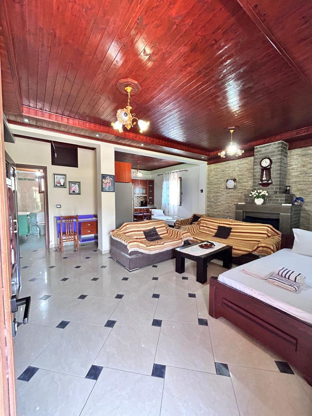 Green Villa Sarande Luaran gambar